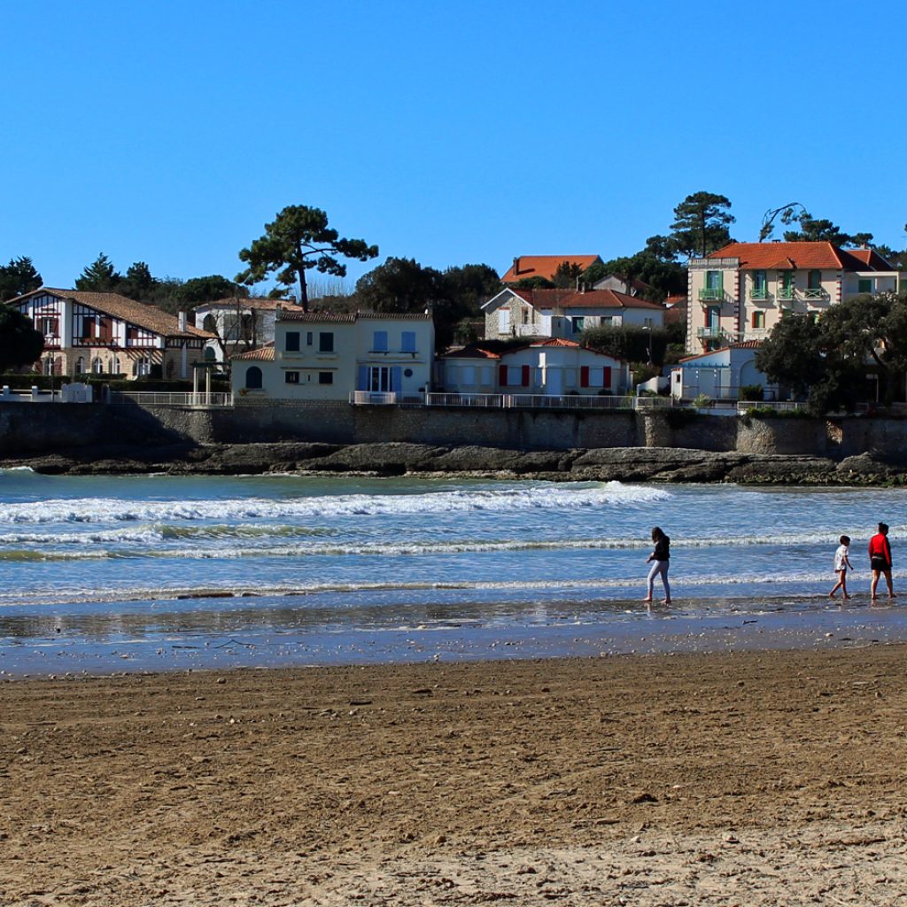 Discover the nice city of Vaux Sur Mer near Royan